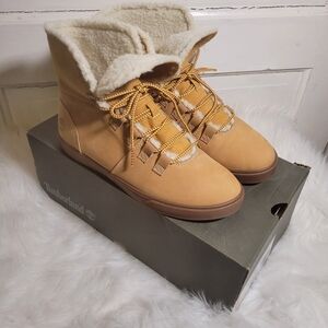 Timberland Wheat Nubuck Wmns Size 8.5